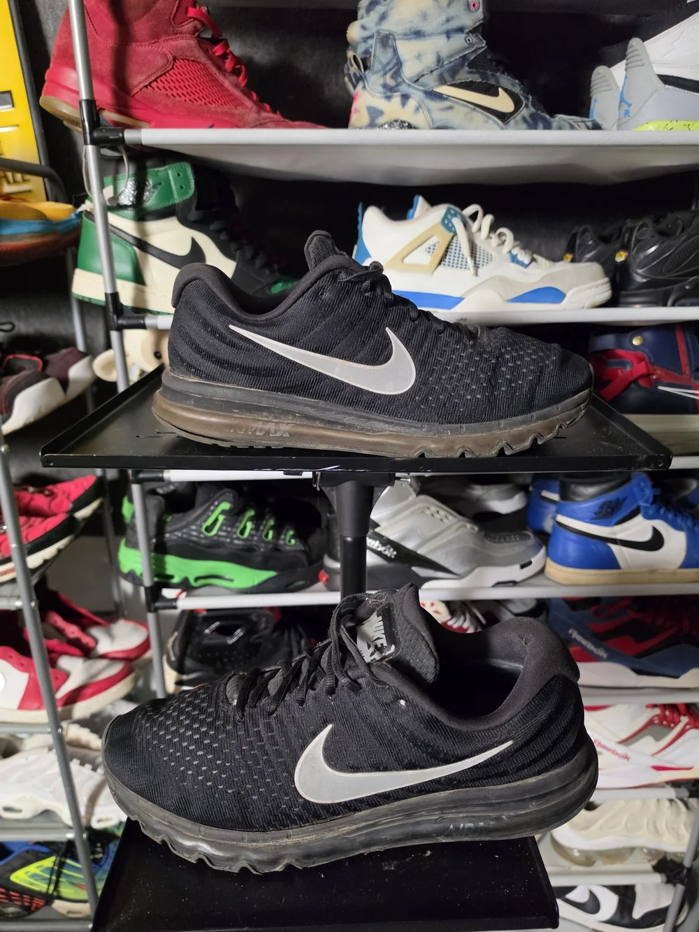 🔥 Nike Men's Air Max '17 Well Worn Sz 11 Black Running Shoes with White Swoosh